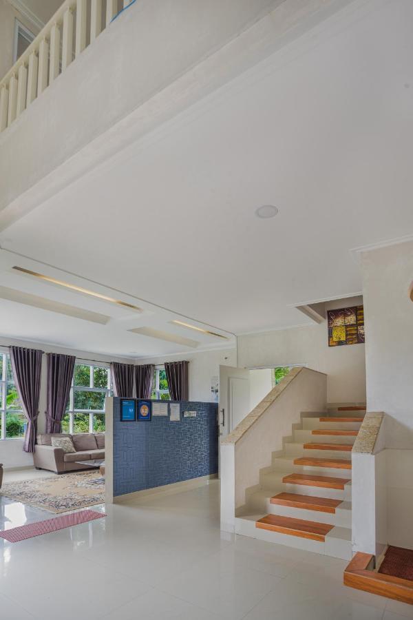 Villa Herrera Puncak Exteriér fotografie